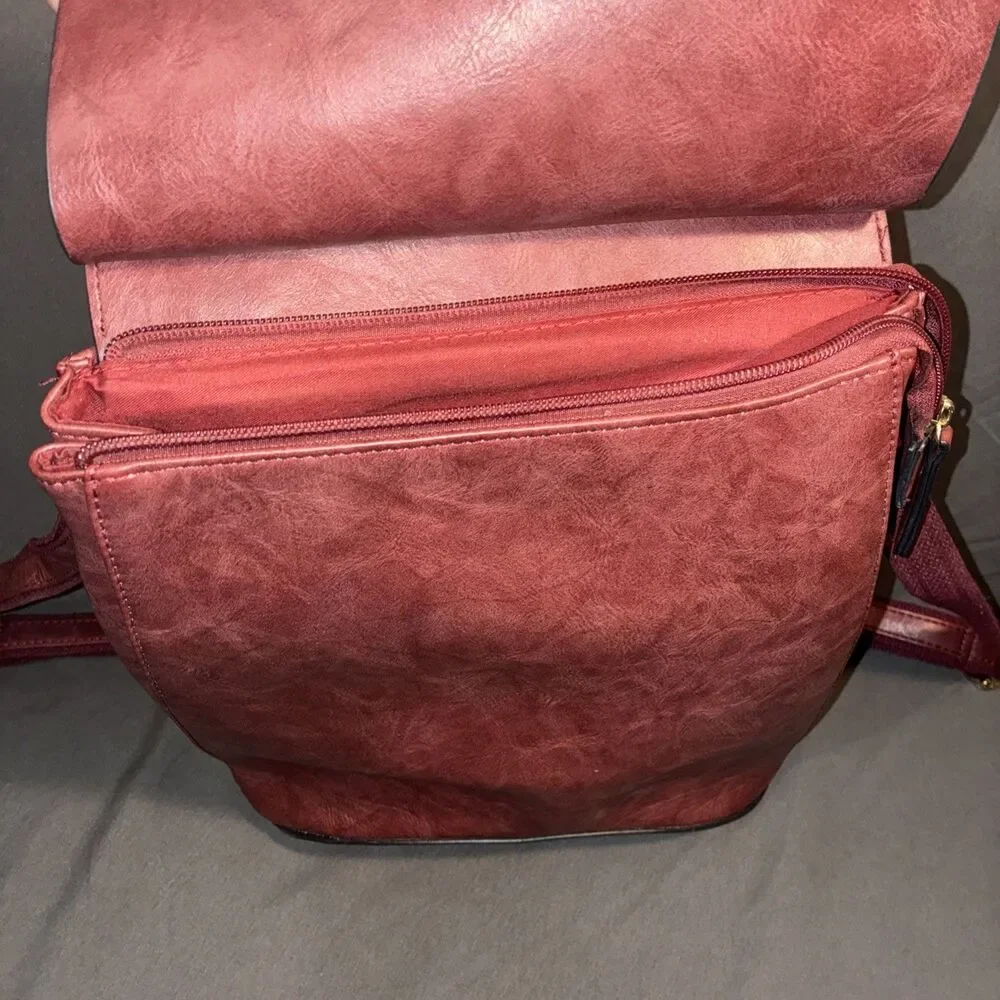Convertible backpack and shoulder Maroon/Burgundy
